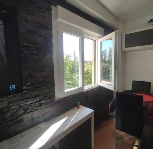 Cerca Plaza Pilar סרגוסה