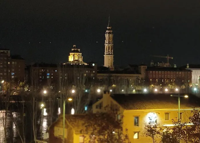 Cerca Plaza Pilar דירה